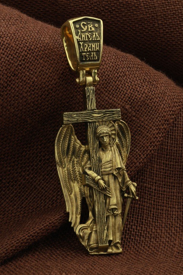 Крест из лимонного золота