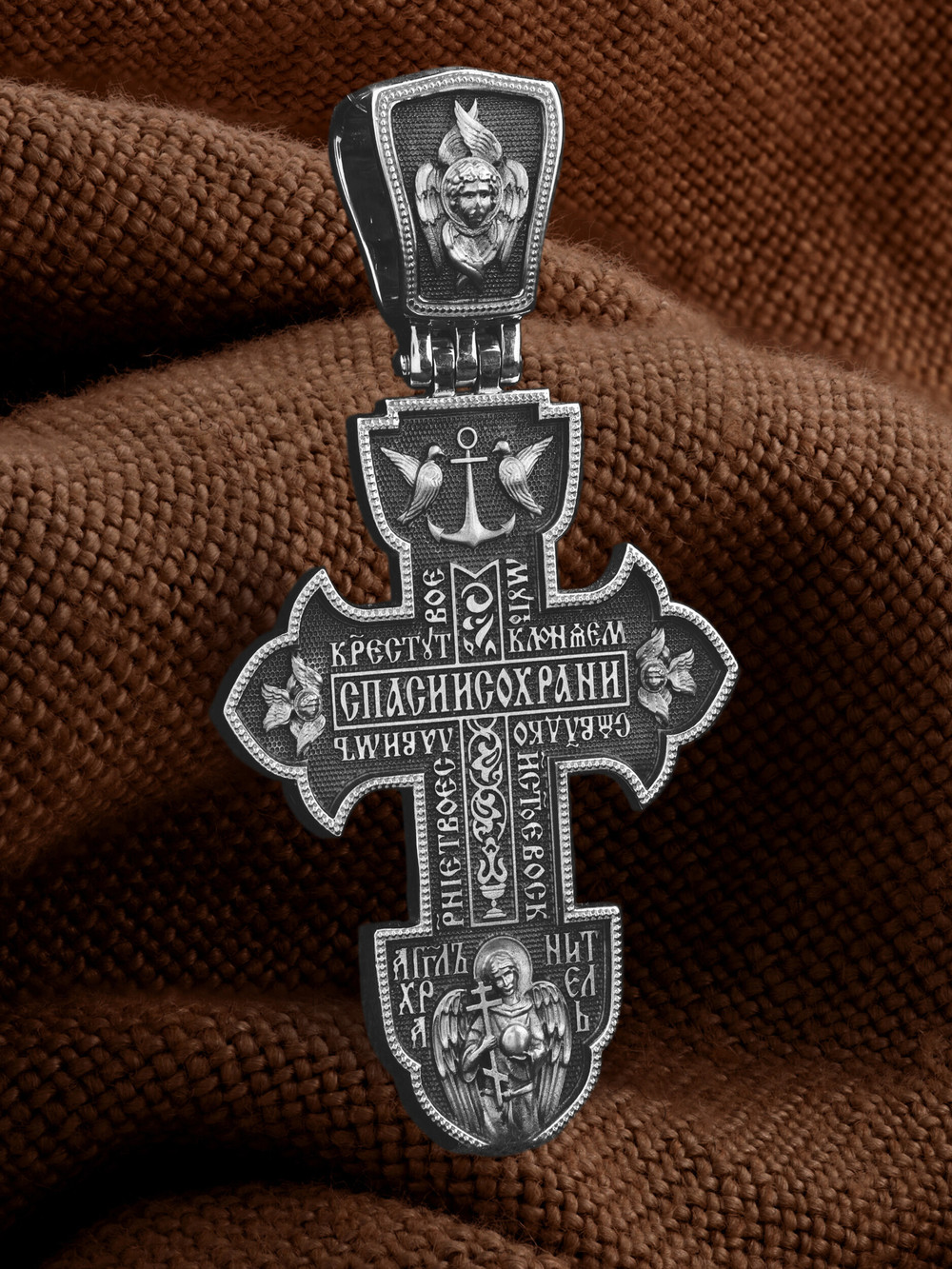 Крест из белого золота