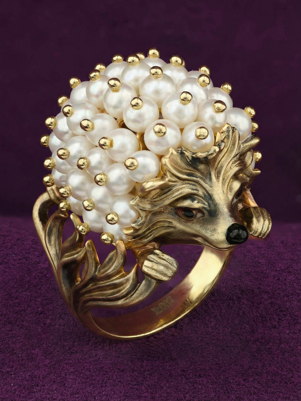 Кольцо из лимонного золота c эмалью и жемчугом