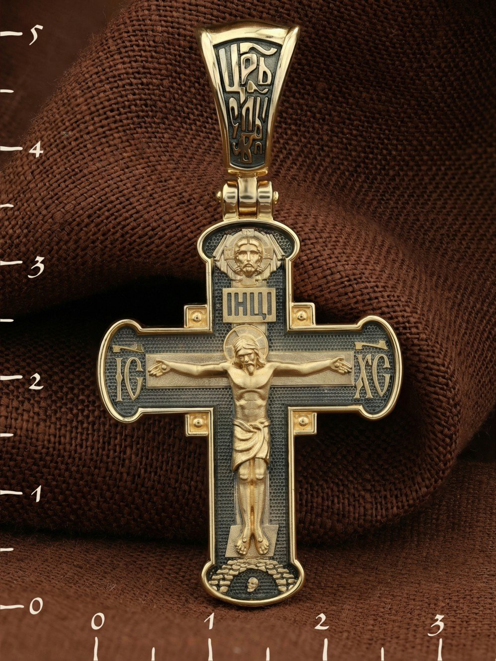 Крест из лимонного золота