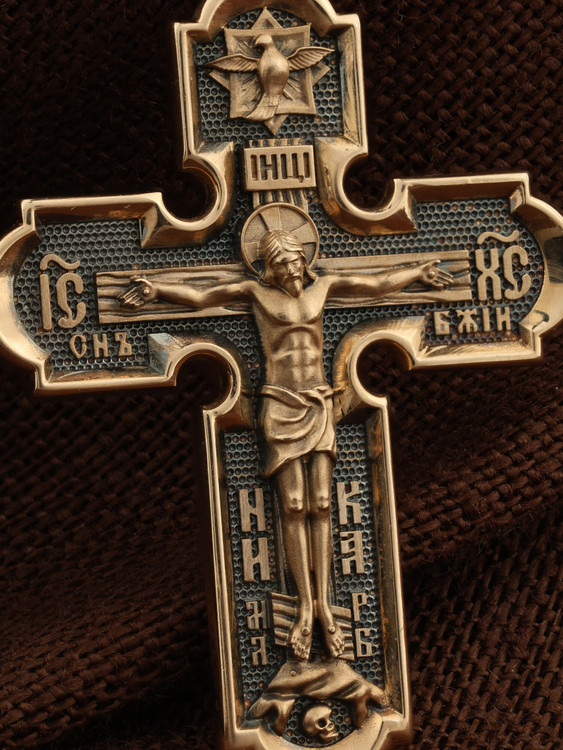 Крест из золота