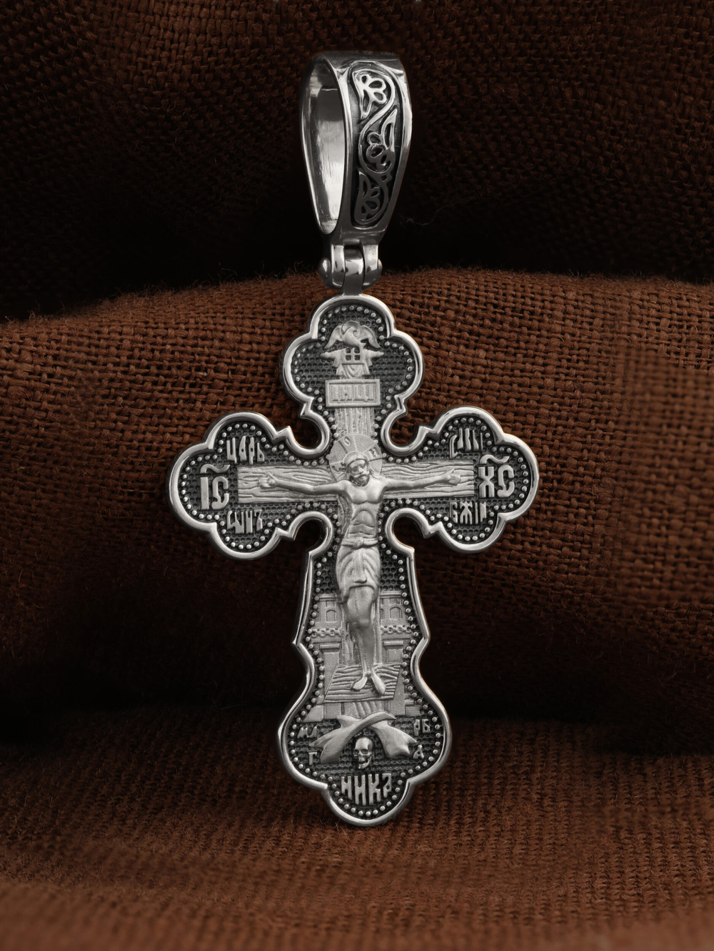 Крест из белого золота