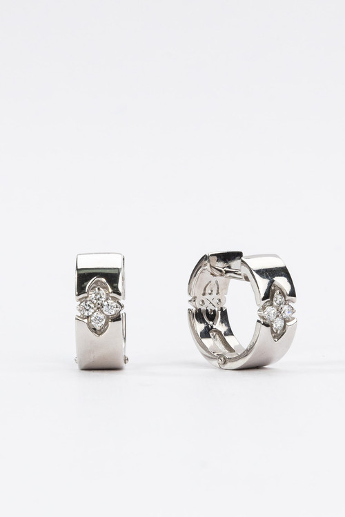 Серьги из белого золота c бриллиантами