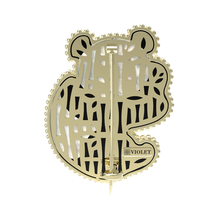 Брошь из лимонного золота c эмалью, ониксом и перламутром