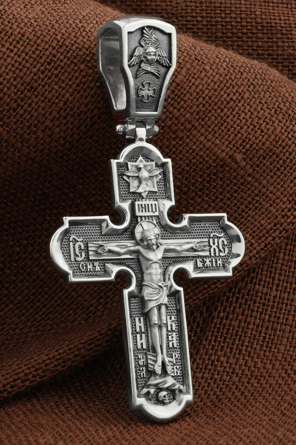 Крест из белого золота