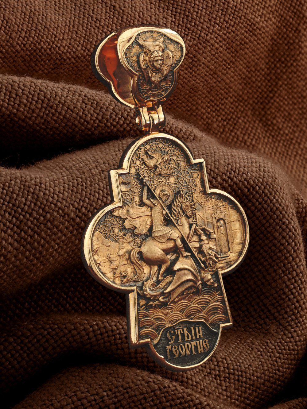 Крест из золота