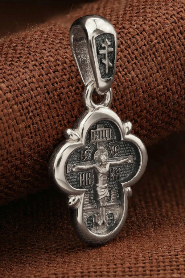 Крест из белого золота