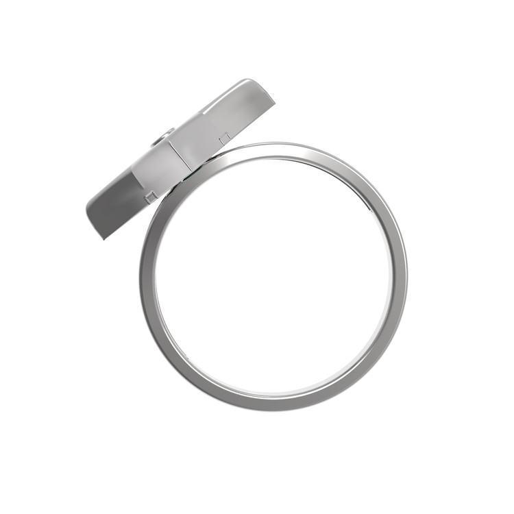 Кольцо из белого золота c бриллиантами и ониксом