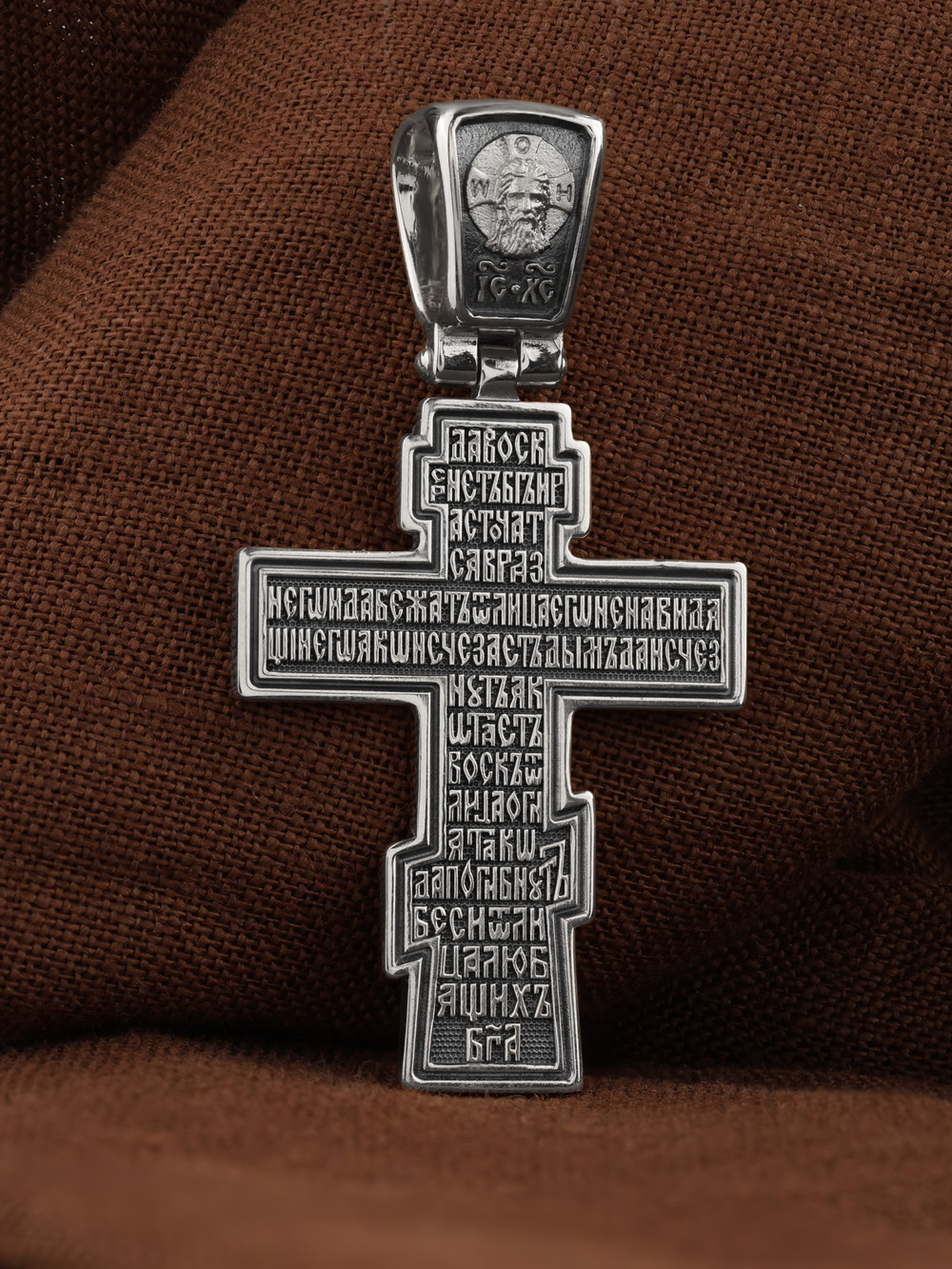 Крест из белого золота