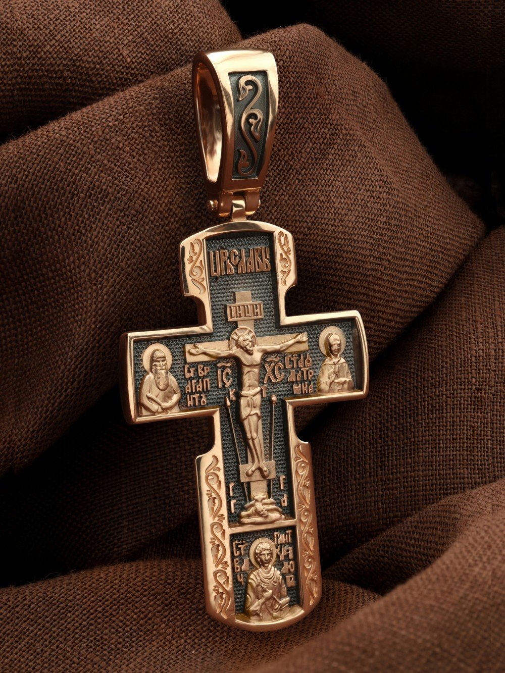 Крест из золота