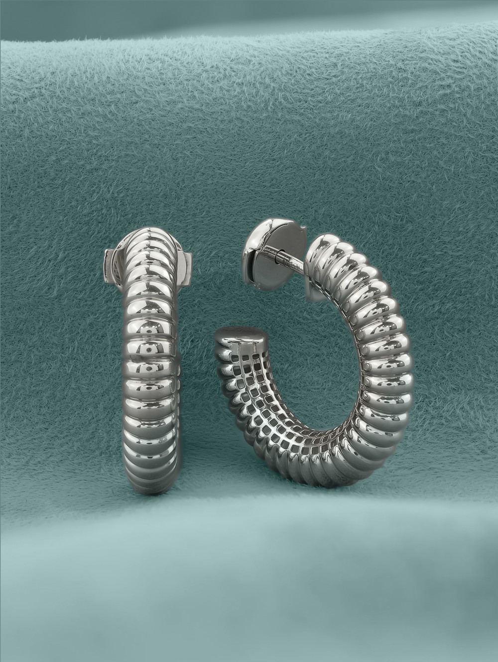 Серьги из белого золота