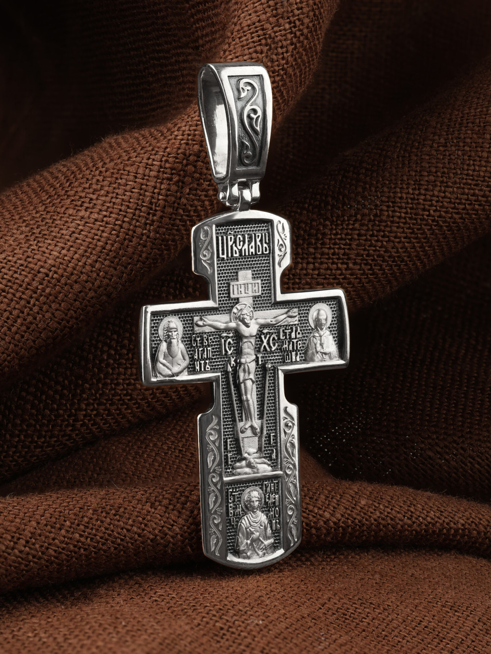 Крест из белого золота