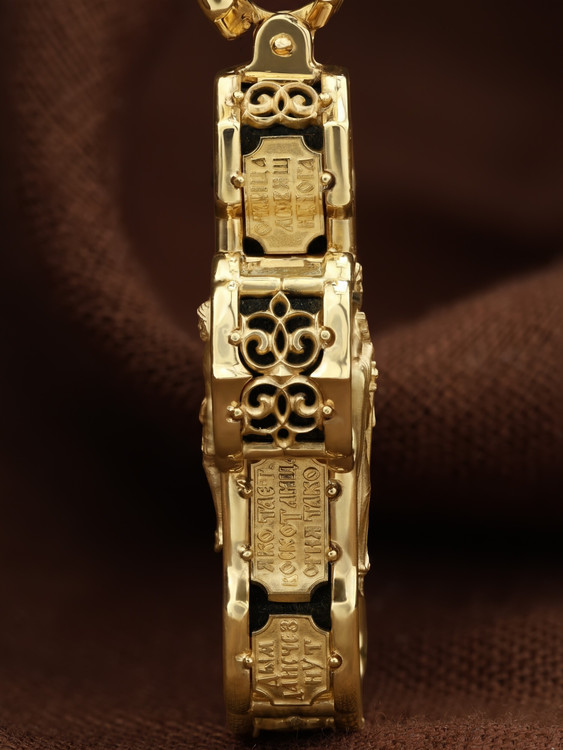 Крест из лимонного золота c эбеновым деревом