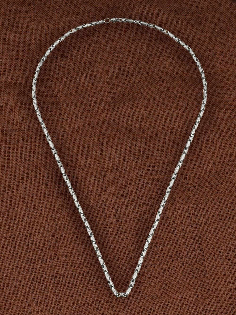 Цепь из белого золота