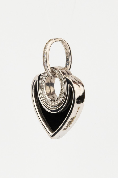 Подвеска из белого золота c бриллиантами, ониксом и перламутром
