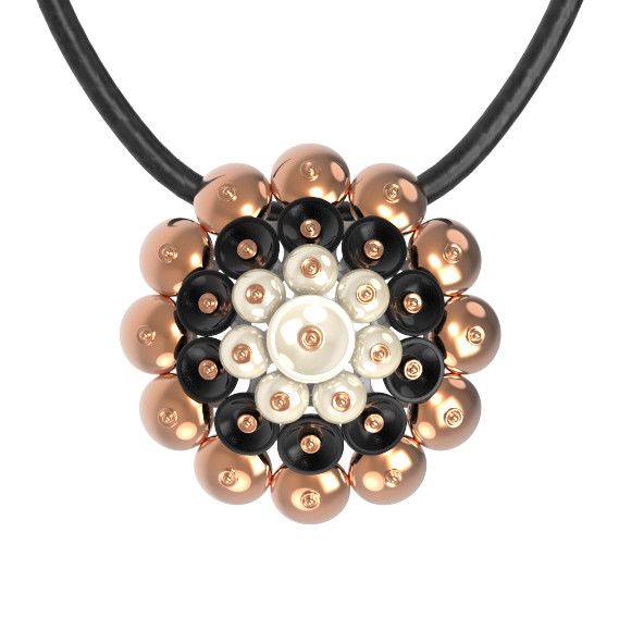 Подвеска из золота c ониксом и перламутром