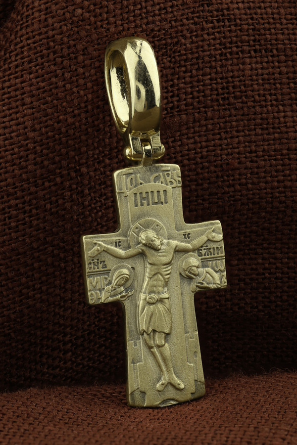 Крест из зелёного золота