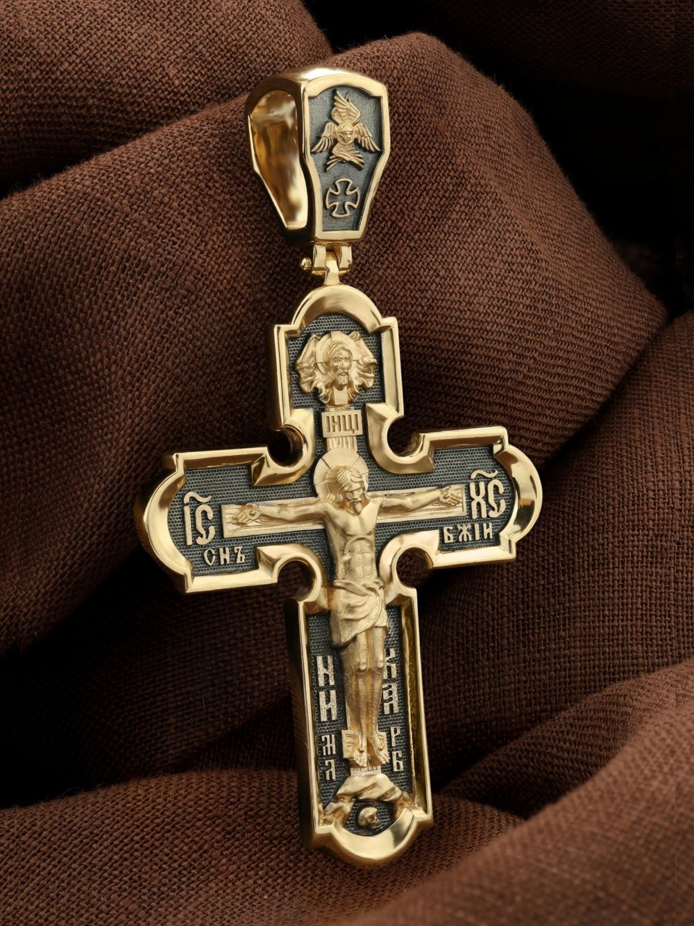 Крест из лимонного золота