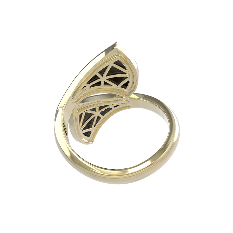 Кольцо из лимонного золота c ониксом и перламутром