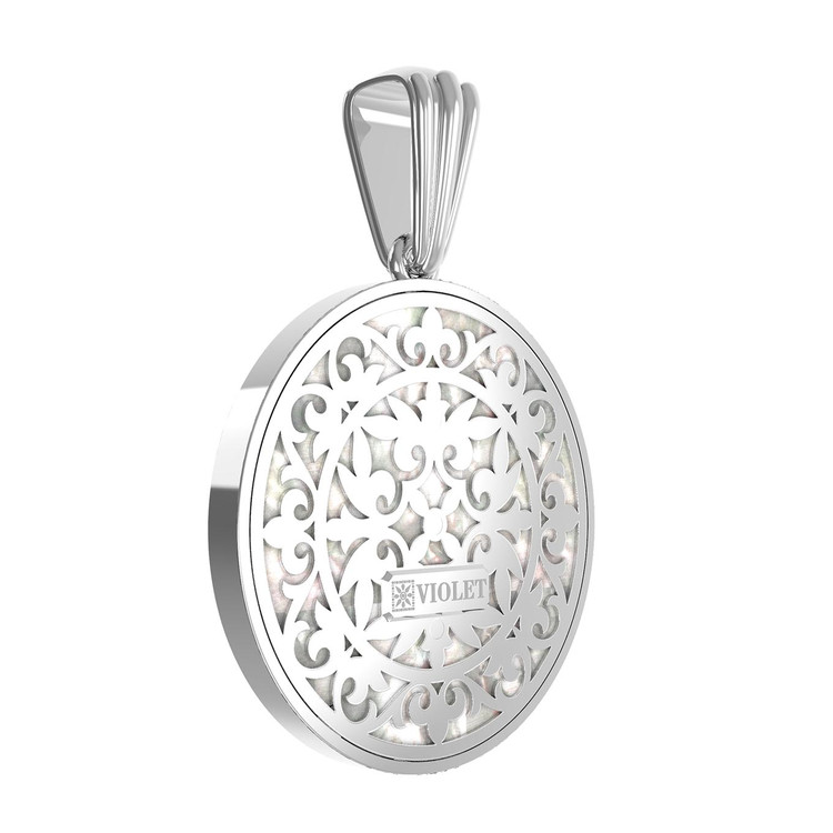 Подвеска из белого золота c ониксом и перламутром