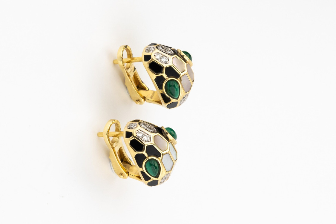 Серьги из лимонного золота c бриллиантами, рубином, ониксом, малахитом и перламутром