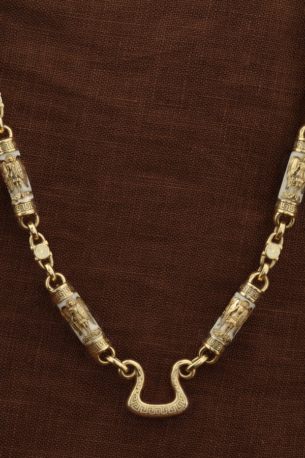 Цепь из лимонного золота c эмалью и бивнем мамонта