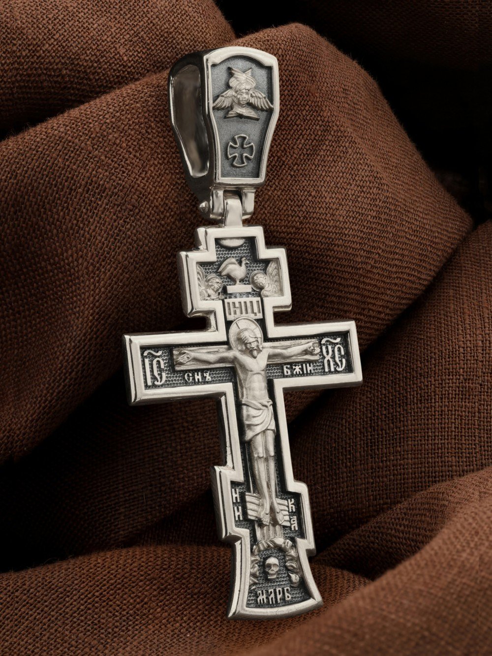 Крест из белого золота