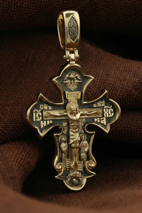 Крест из лимонного золота