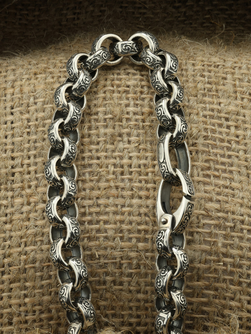 Браслет из серебра