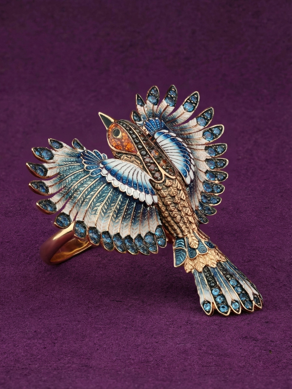 Кольцо из золота c эмалью и фианитом