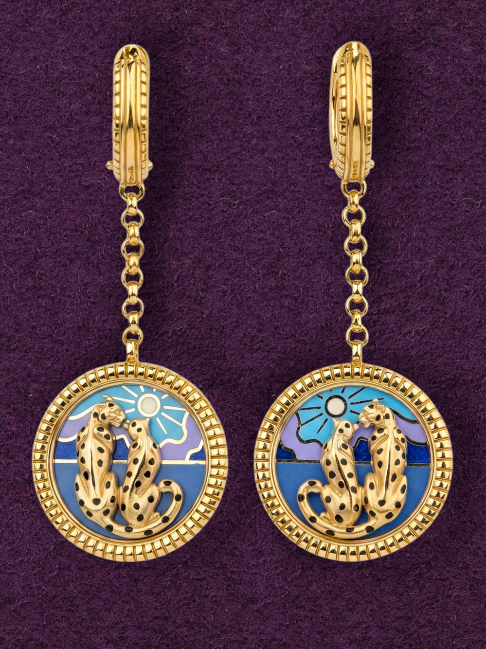 Серьги из лимонного золота c эмалью