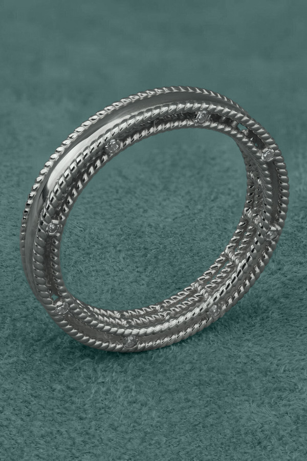 Кольцо из белого золота c бриллиантами