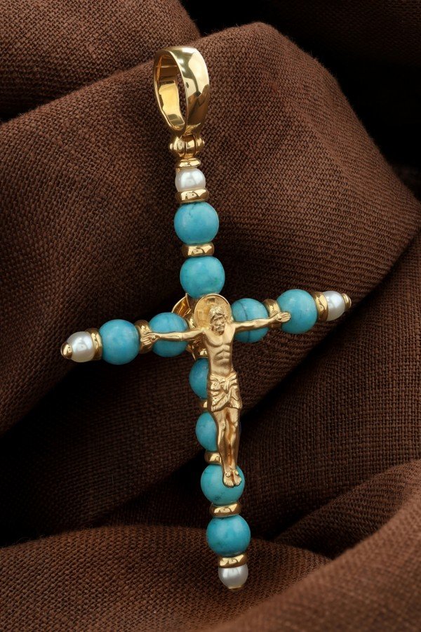 Крест из лимонного золота c жемчугом и бирюзой