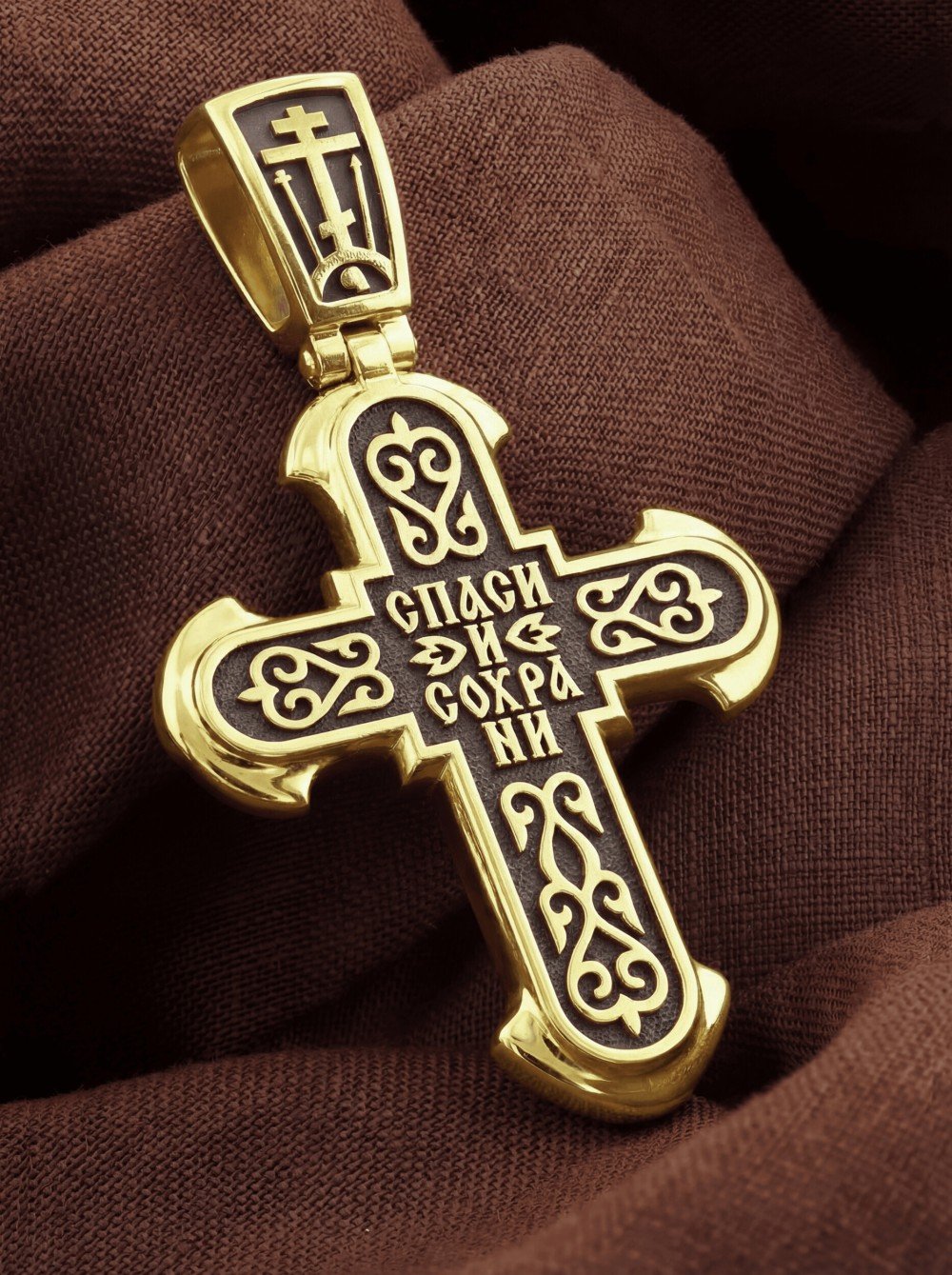 Крест из лимонного золота