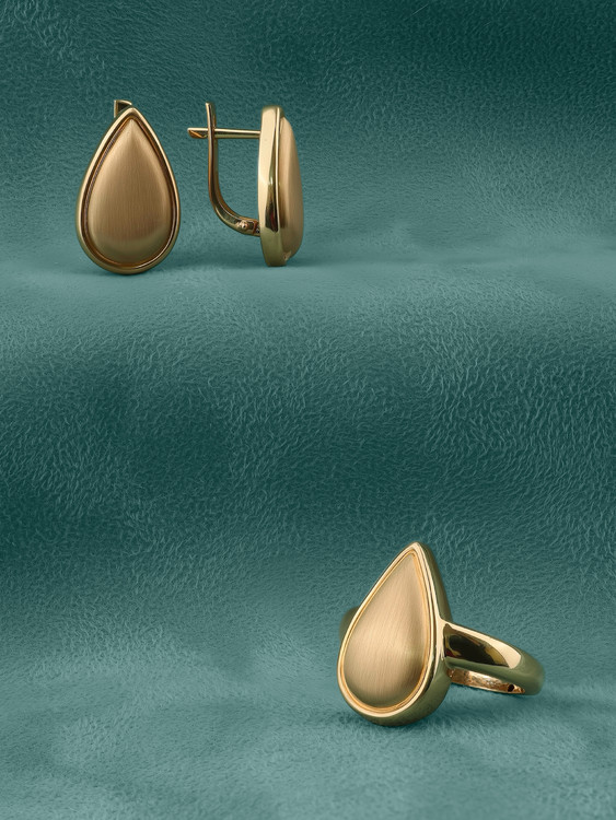 Кольцо из золота