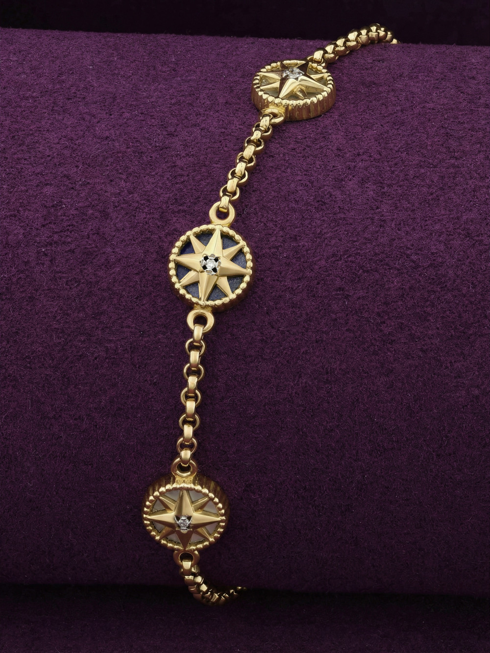 Браслет из лимонного золота c бриллиантами, лазуритом и перламутром