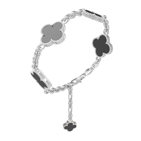 Браслет из белого золота c ониксом