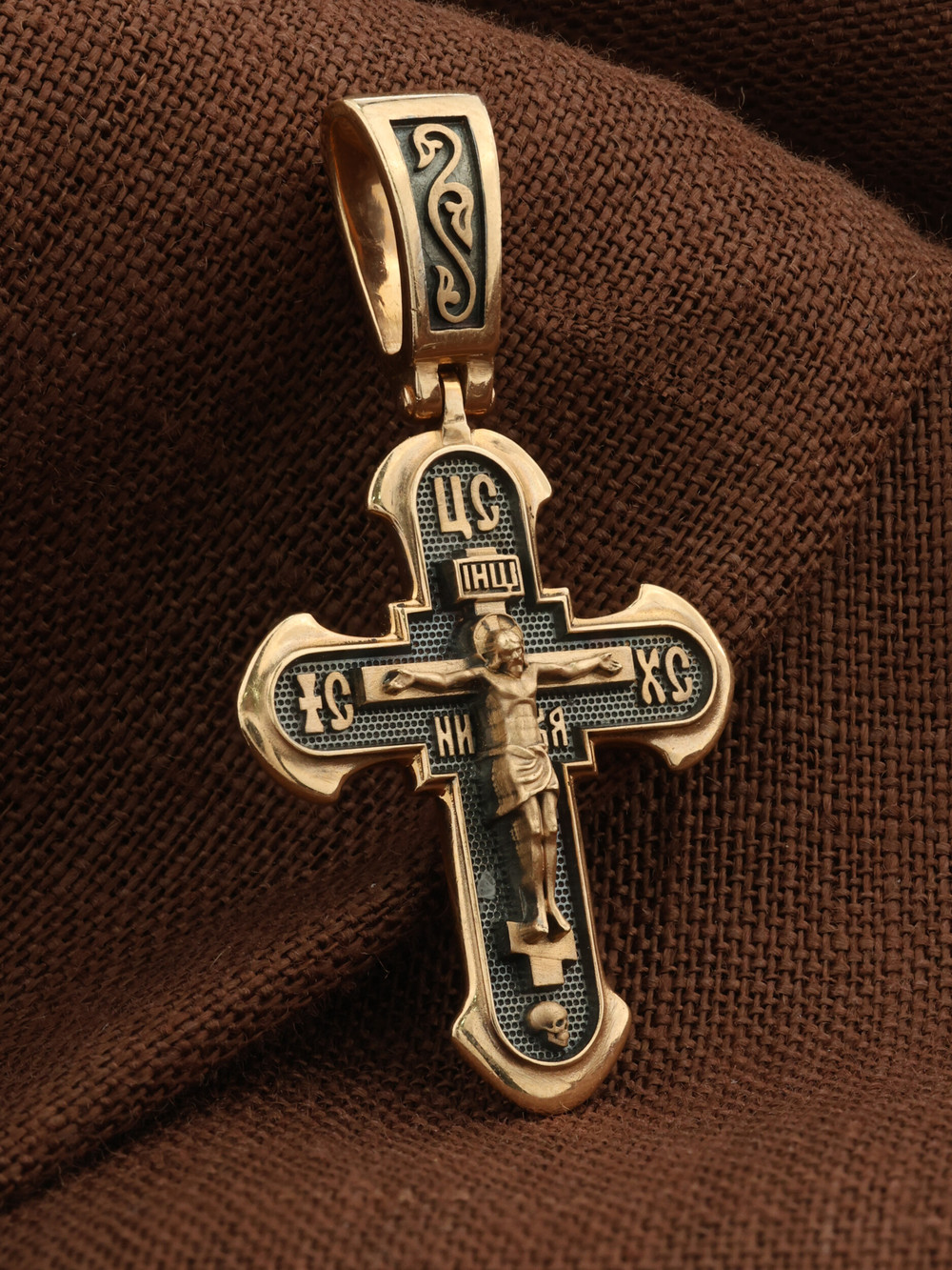 Крест из золота