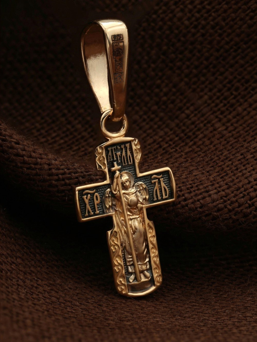 Крест из золота