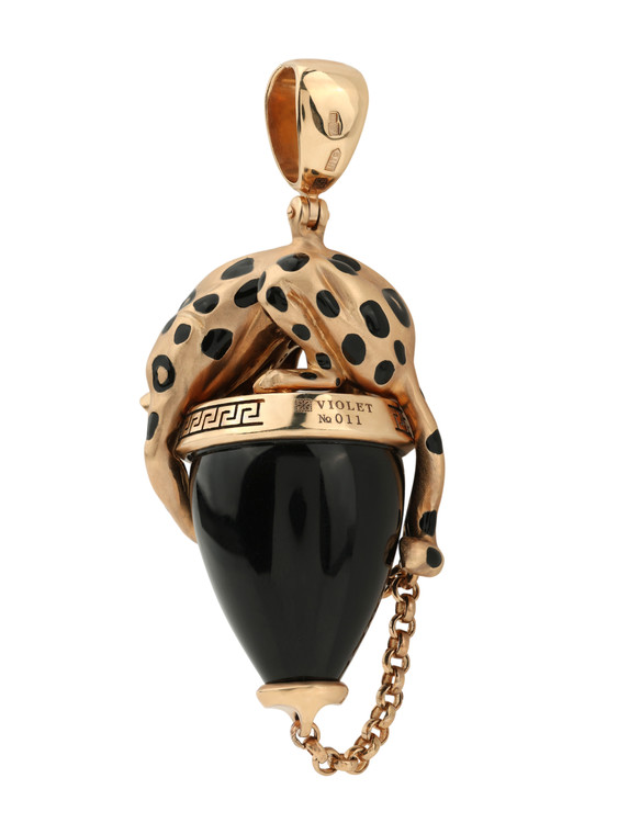 Подвеска из золота c эмалью и ониксом