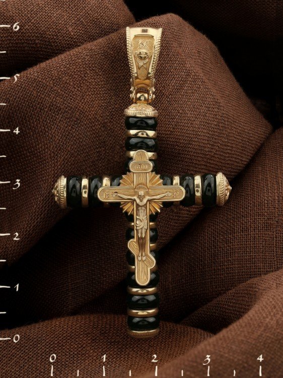 Крест из лимонного золота c ониксом