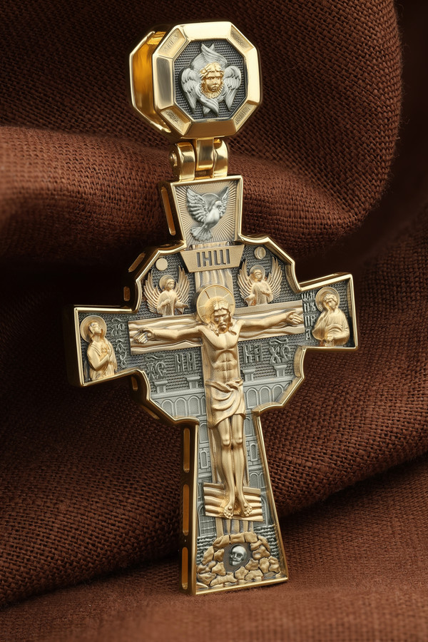 Крест из лимонного золота