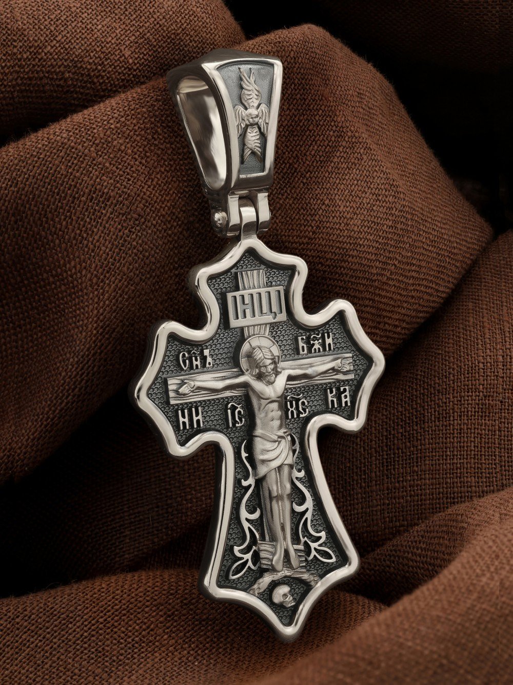 Крест из белого золота