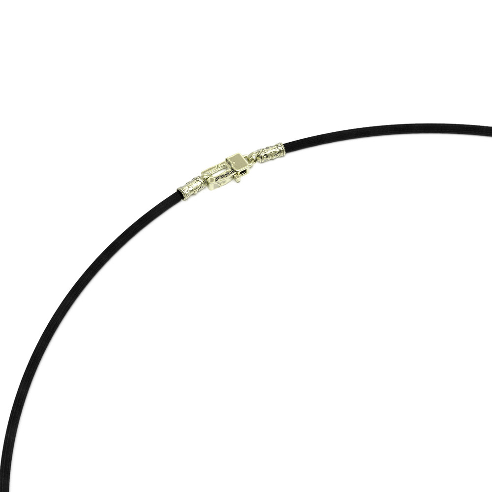 Шнурок шёлковый из зелёного золота c шёлковым шнурком