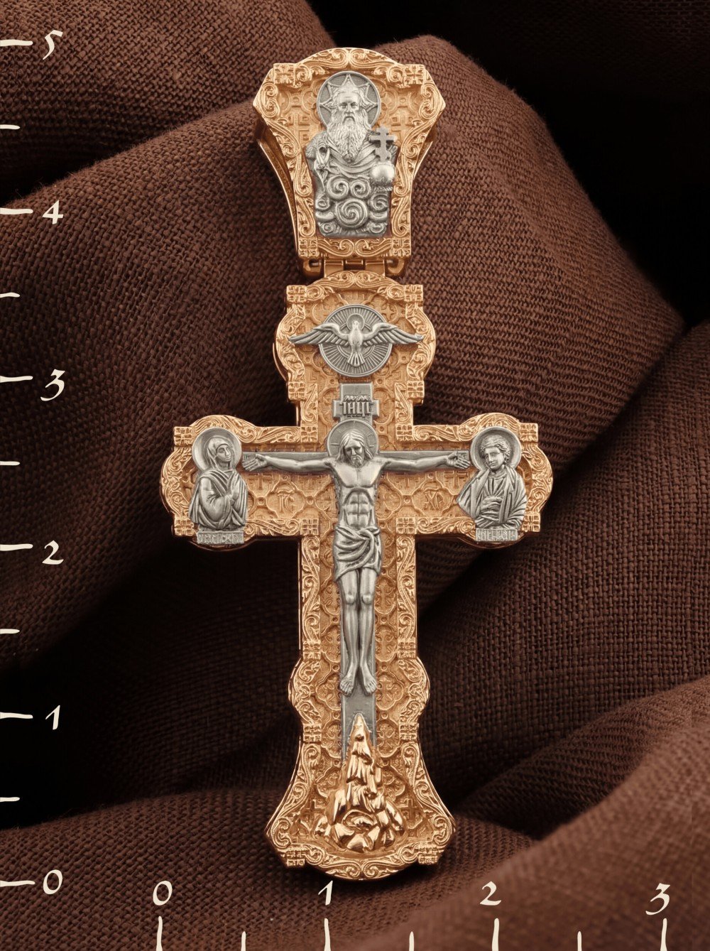 Крест из золота