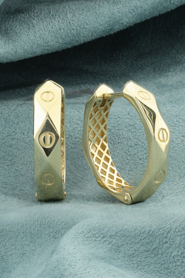 Серьги из лимонного золота