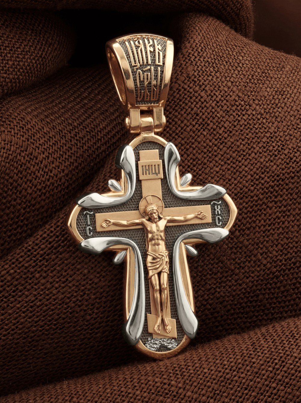 Крест из золота