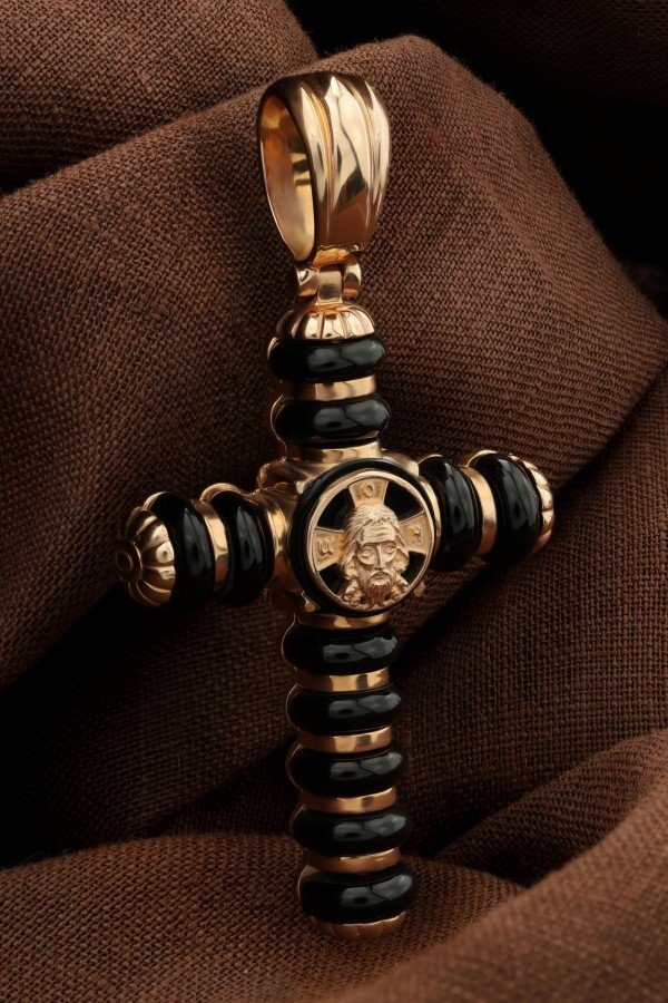 Крест из золота c ониксом