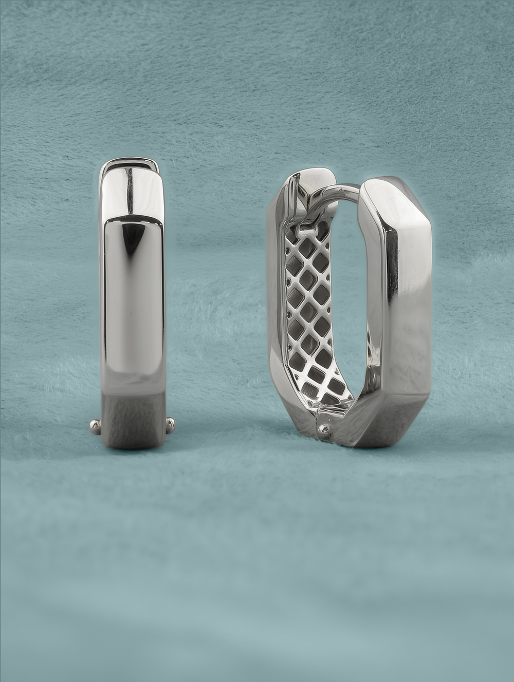 Серьги из белого золота