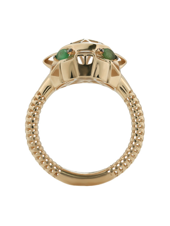 Кольцо из золота c изумрудом